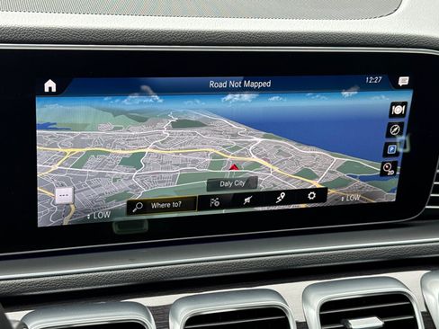 Used 2021 Mercedes-Benz GLE 350 4MATIC image 18