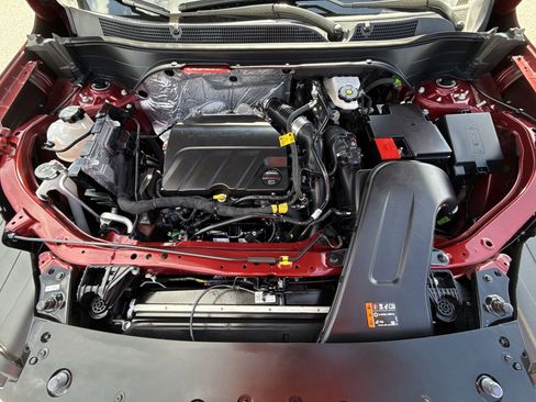 Used 2025 Chevrolet Trax LT image 17