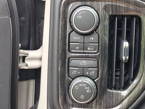 Certified 2026 Chevrolet Silverado 1500 Custom w/ Turbomax Blackout Package AWD/4WD image 24