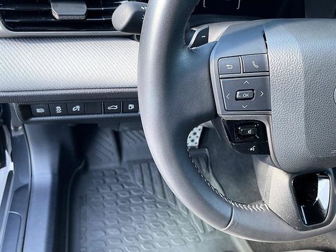 Used 2025 Toyota Camry SE w/ Multimedia Upgrade Package FWD image 13