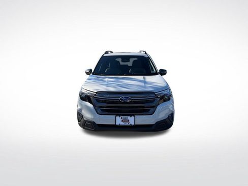 Certified 2025 Subaru Forester Premium AWD/4WD image 5