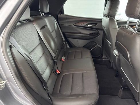 Used 2022 Chevrolet TrailBlazer RS AWD/4WD image 35