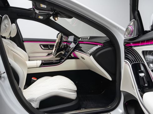 Used 2024 Mercedes-Benz Maybach S 680 4MATIC image 21