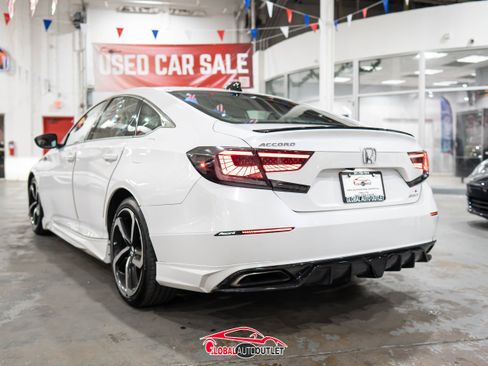 Used 2022 Honda Accord Sport image 7