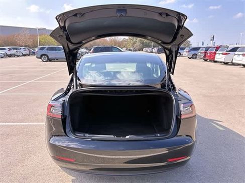 Used 2023 Tesla Model 3 Standard Range image 37