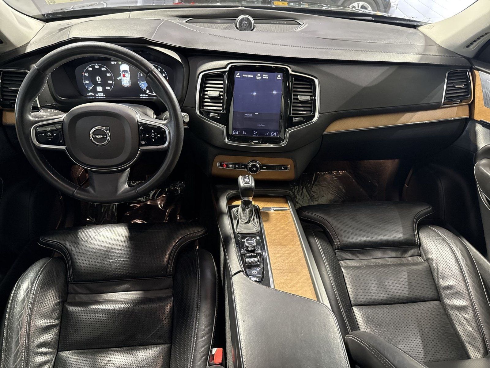 Used 2016 Volvo XC90 T6 Inscription AWD/4WD image 24