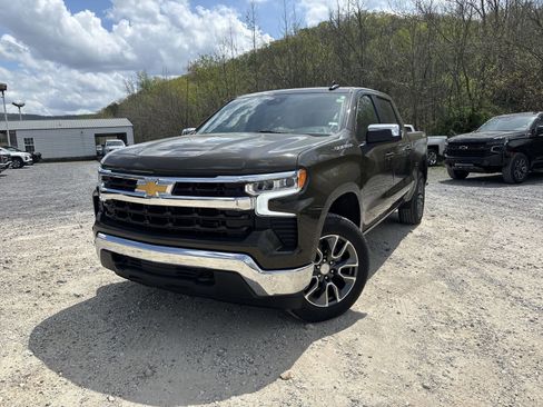 Used 2023 Chevrolet Silverado 1500 LT image 4