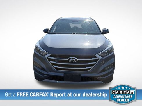 Used 2017 Hyundai Tucson Sport FWD image 2
