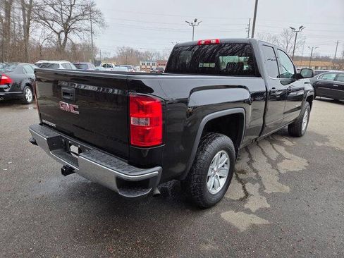 Used 2017 GMC Sierra 1500 SLE w/ SLE Value Package AWD/4WD image 6