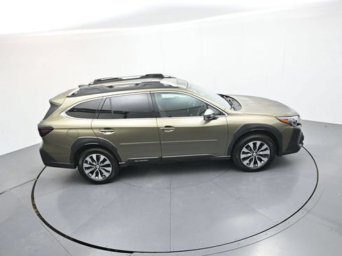 Used 2024 Subaru Outback Touring XT AWD/4WD image 33