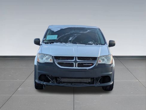 Used 2013 RAM C/V Tradesman image 8