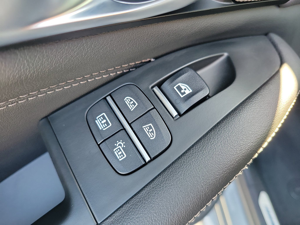 Used 2026 BMW X7 xDrive40i AWD/4WD image 19