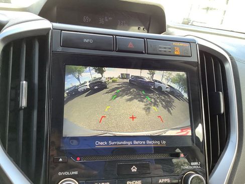 Used 2021 Subaru Ascent Premium AWD/4WD image 25