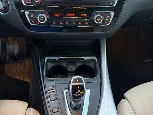 Used 2020 BMW 230i Coupe w/ M Sport Package RWD image 12