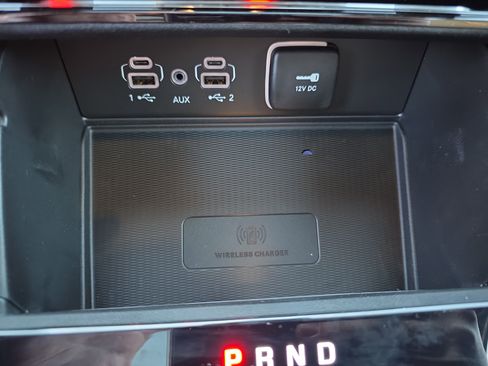 New 2025 Jeep Grand Cherokee Altitude image 8