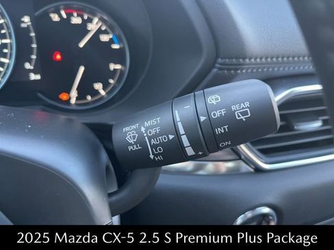 New 2025 MAZDA CX-5 AWD 2.5 S w/ Premium Plus Pkg image 13