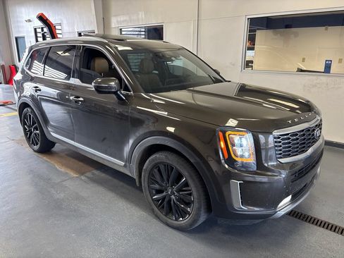 Used 2021 Kia Telluride SX w/ Towing Package FWD image 1