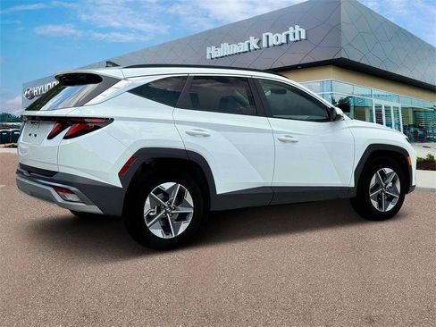 Certified 2025 Hyundai Tucson SEL image 8