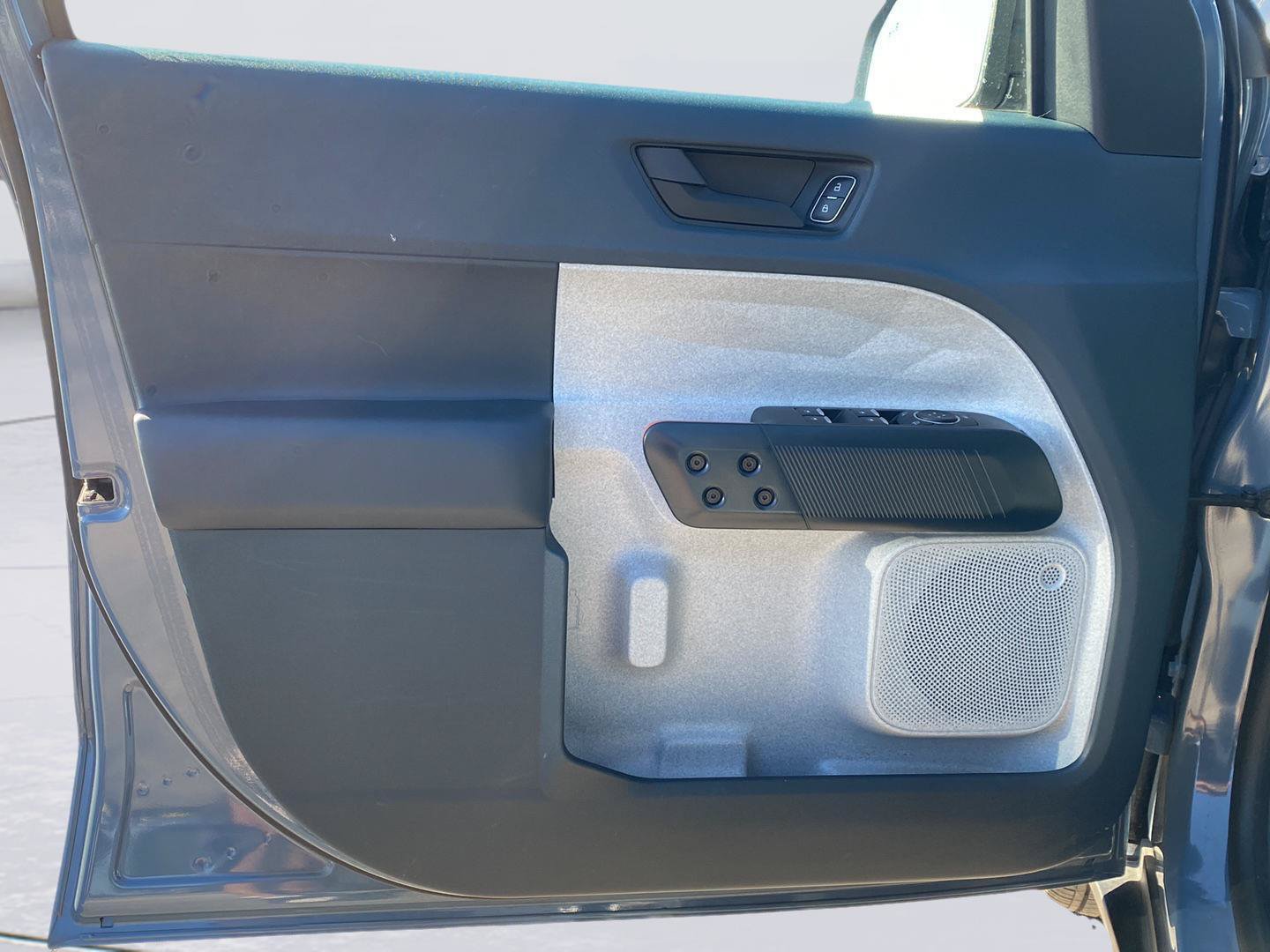 Used 2024 Ford Maverick XLT FWD image 13