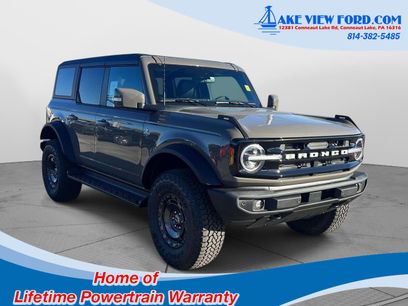 New 2025 Ford Bronco Outer Banks w/ Sasquatch Package