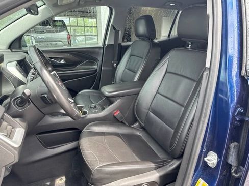 Used 2022 GMC Terrain SLT AWD/4WD image 10