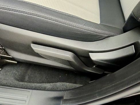 Used 2020 Subaru Forester w/ Alloy Wheel Package AWD/4WD image 11