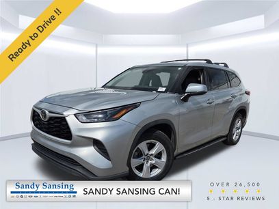 Used 2022 Toyota Highlander L
