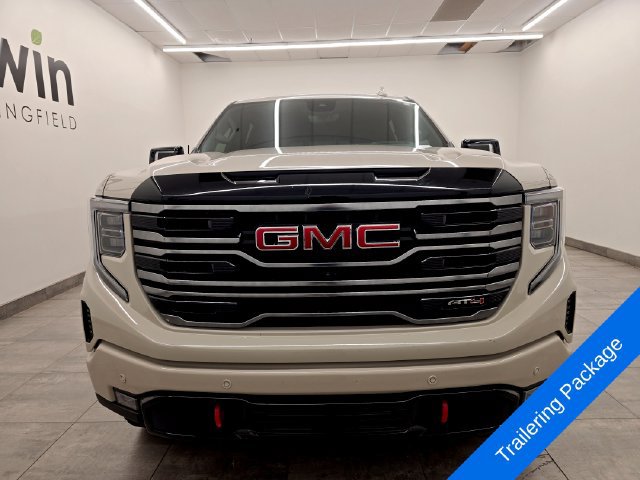 Used 2026 GMC Sierra 1500 AT4 w/ AT4 Premium Package AWD/4WD image 8