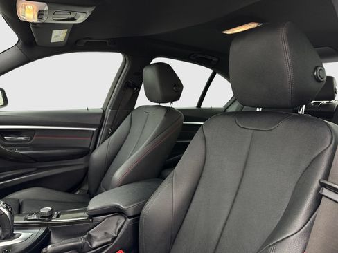 Used 2018 BMW 330i Sedan RWD image 15