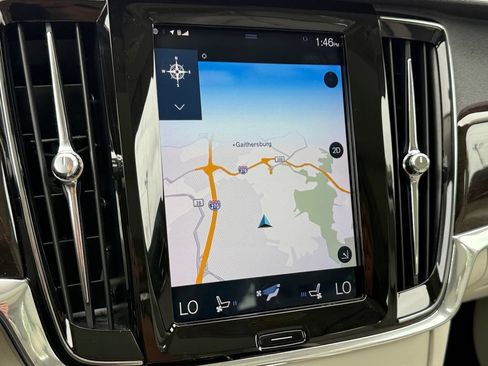 Used 2018 Volvo V90 T6 Inscription AWD/4WD image 17