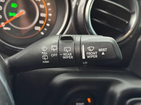 Used 2021 Jeep Wrangler Unlimited Sahara AWD/4WD image 41