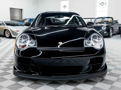 Used 2002 Porsche 911 GT2 RWD image 4