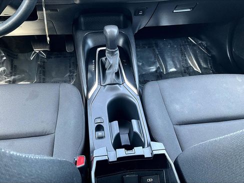 Used 2023 Toyota Corolla LE FWD image 30