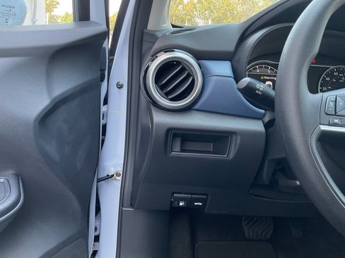 New 2025 Nissan Versa SV w/ Trunk Package image 23