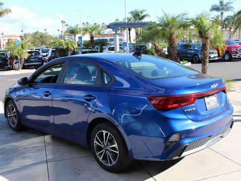 Certified 2024 Kia Forte LXS w/ LXS Technology Package image 7