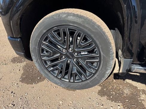 Used 2022 GMC Sierra 1500 Denali Ultimate image 10