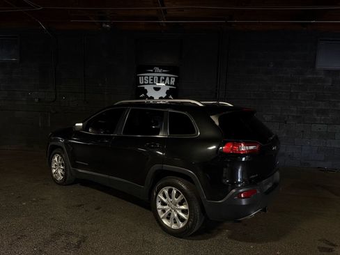 Used 2016 Jeep Cherokee Limited AWD/4WD image 3