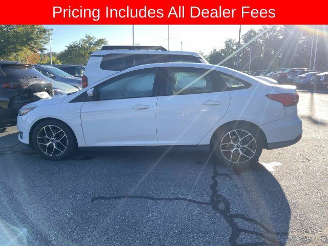 Used 2018 Ford Focus SEL FWD image 3