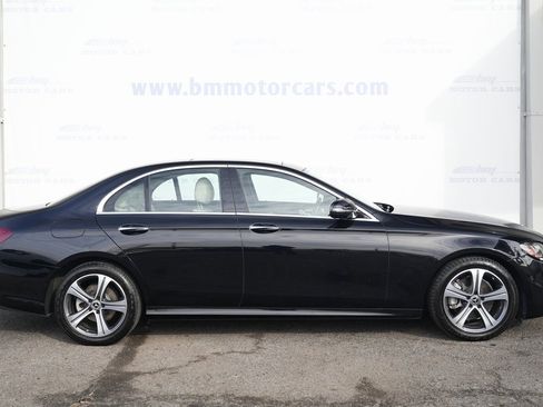 Used 2019 Mercedes-Benz E 300 4MATIC w/ Premium 1 Package image 7