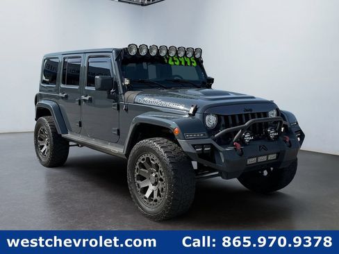 Used 2017 Jeep Wrangler Unlimited Sahara AWD/4WD image 1