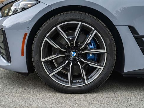 Used 2025 BMW i4 xDrive40i w/ M Sport Package AWD/4WD image 15