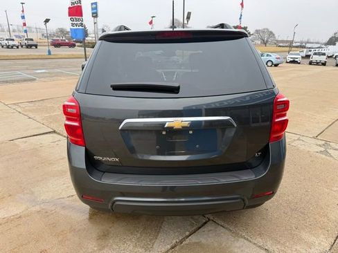 Certified 2017 Chevrolet Equinox LT w/ Convenience Package image 4