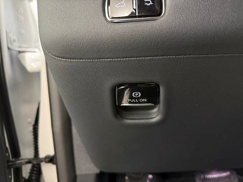 New 2025 Lincoln Navigator L Black Label image 79