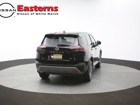 Used 2023 Nissan Rogue S AWD/4WD image 38