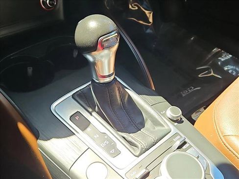 Used 2016 Audi A3 e-tron Premium Plus w/ Premium Plus Package image 12