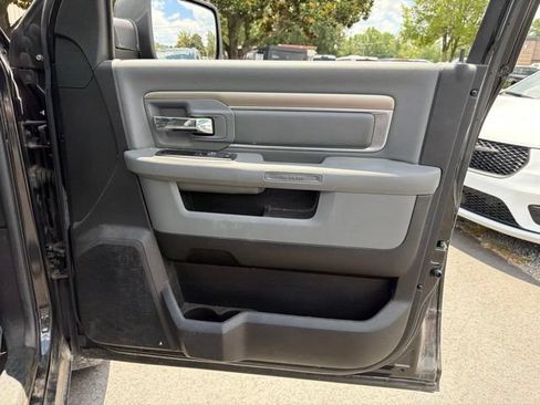 Used 2017 RAM 1500 Big Horn RWD image 20