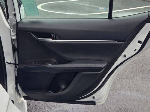 Used 2024 Toyota Camry XSE image 8