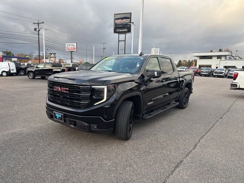 Certified 2023 GMC Sierra 1500 Elevation w/ Elevation Premium Package image 3