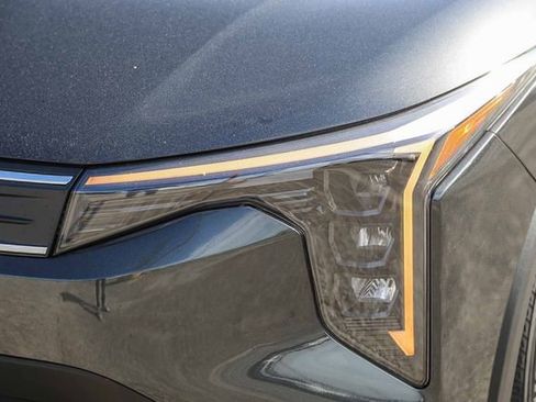 New 2026 Kia K4 LXS image 5