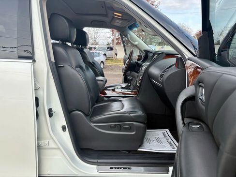 Used 2016 INFINITI QX80 4WD w/ Deluxe Technology Package image 36